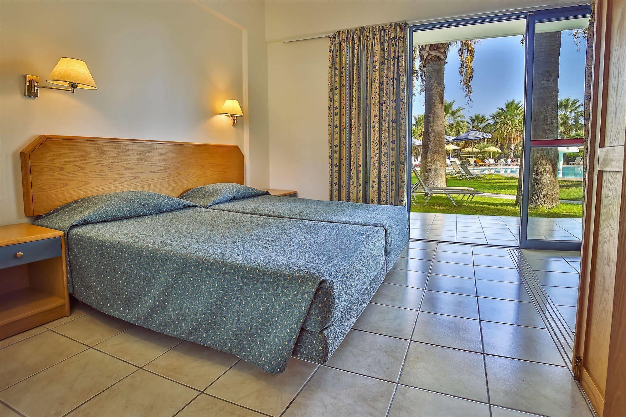 Alex Beach Theologos  Exterior photo